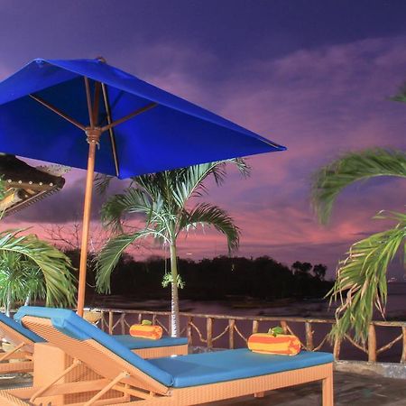 Seaside Huts Lembongan Hotel Luaran gambar